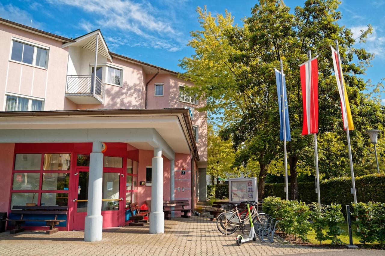 Jugend- Und Familiengaestehaus Klagenfurt Klagenfurt am Woerthersee Bagian luar foto