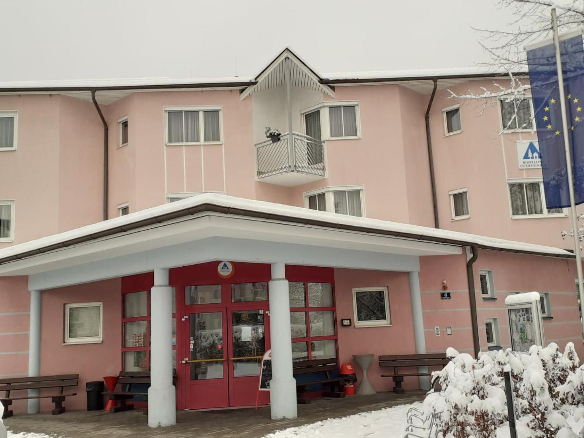 Jugend- Und Familiengaestehaus Klagenfurt Klagenfurt am Woerthersee Bagian luar foto