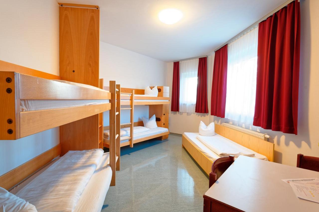 Jugend- Und Familiengaestehaus Klagenfurt Klagenfurt am Woerthersee Bagian luar foto